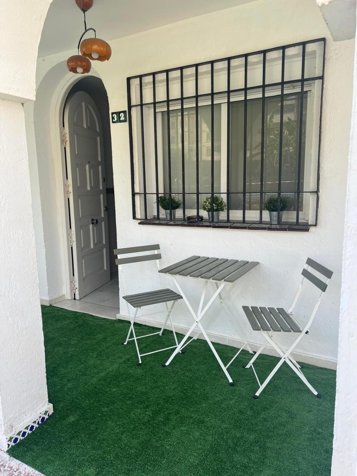 Apartamento เบนัลมาเดนา ภายนอก รูปภาพ