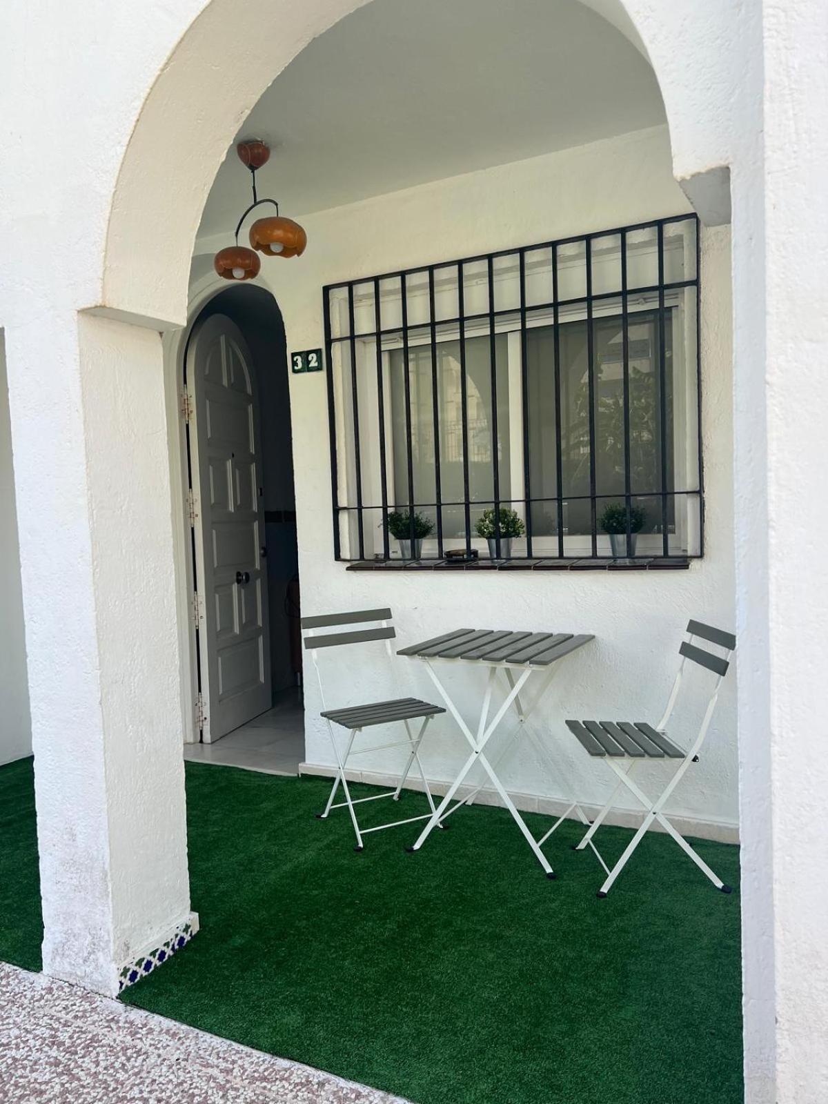 Apartamento เบนัลมาเดนา ภายนอก รูปภาพ